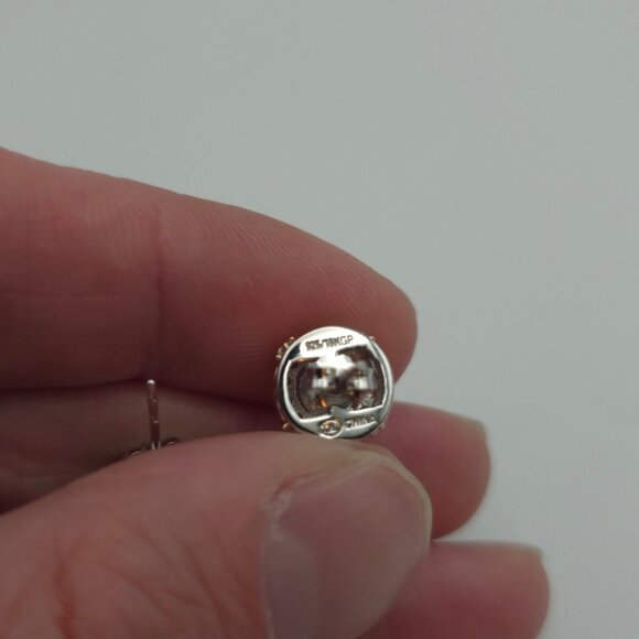 925 Sterling Silver 5mm Clear Sapphire With Accents Stud Earrings - Picture 5 of 7